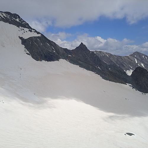 Nach Abstieg vom Großglockner im August 1998 bestieg ich noch den hier sichtbaren Hohenwartkopf.