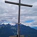 circa sechs Meter hohes Kreuz auf circa 1500 hinter der oberen Alm