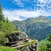 Sitzbänke bei der Hängelahütte