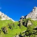 Steiler Aufstieg zur Firnen Alp.
Die neuen Alpbesitzer bieten keine Getränke mehr an wie ihre Vorgänger