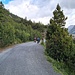 <b>Lasciata l’auto ad uno dei grandi parcheggi di Cancano, alle 9:10 partiamo sul versante SW del lago in direzione del Ristoro San Giacomo (1950 m). Nei pressi del parcheggio è ubicato il “Rent a Bike Cancano”, una struttura finalizzata alla promozione del turismo sostenibile e della mobilità dolce all’interno del Parco Nazionale dello Stelvio.</b>