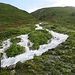 Reichliche Wassermassen stürzen zu Tal
