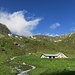 In der Talsohle die Alp Fless Dadaint