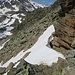 Ein weiteres steiles Schneefeld traversiert