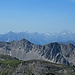 Im Süden die Stubaier Alpen, leider recht diesig
