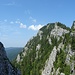 Blick von der Seite zum Aufstiegsgelände, rechts der Große Schoberstein