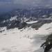 Von der Erzherzog-Johann-Hütte geht der Blick hinunter zum Ködnitzkees.