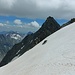 Beim Einstieg zum Grat zum Hohenwartkopf geht der Blick zurück zum Kellersberg. In grün die ungefähre Aufstiegslinie.