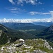 Blick in die Leutasch; das Inntal rechts hinten im Hintergrund.