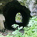 durch diesen Tunnel