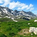 Aufstieg vom Parkplatz in Richtung Fuorcla Gualdauna (2491 m)<br />Blick nach Südwesten