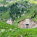 Chiesetta e alpi all'Albion