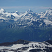 Gipfelpanorama vom Altels Richtung S: über dem Torrenthorn und der Bela Tola-Les Diablons-Kette das berühmte Walliser Quartett mit weiteren nahmhaften Gästen...