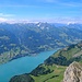 der Walensee liegt den Churfirsten zu Füssen