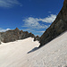 Im Abstieg:Blick zurück auf die Aufstiegsspur unterhalb der Bovalscharte. 