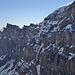 Die Route, wie wir sie gegangen sind. Wir hatten natürlich weniger Schnee.
Auch eingezeichnet unser Versuch, R630C zu nehmen. 
Kurz vor dem Ausstiegsschneefeld sieht man die Stelle, wo man bei guter Schneeauflage wohl direkt hinaufkommt, wir aber links in den Felsen klettern mussten.