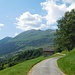 sul percorso in salita, sempre asfaltato
