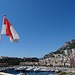 Rückblick zum Hafen, in der Bildmitte der Fürstenpalast, die Felsen rechts oben liegen bereits in Frankreich.