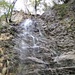... die zweite verläuft unter dem kleinen Wasserfalll des Teiffe Bachs