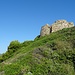 Unterhalb von Stelle del Mare befinden sich die Ruinen eines alten Turms (Torre del Cavo)...