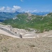 <b>In discesa nella valle del torrente Ual da Lambegn.</b>