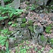Alte Hangsicherung, Versatz