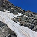 Blick zur kleinen Schuttterrasse, dahinter ist der kurze, steile Schutthang - die Schlüsselstelle.