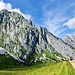 Den Gastlosen nun auf der anderen Seite her entlang