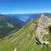 Aussicht zur Magadinoebene mit Lago Maggiore und den Schweizeralpen