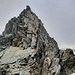 La Tour de Jetoula, ça sent l'écurie. Le bon passage est sur la droite, à la limite dalles / rocher brisé