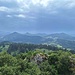 ... und ins ebenso grüne Landesinnere im S