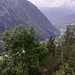 Panorama sul vallone del torrente Buthier durante la discesa. 