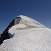Die Westseite der Westlichen Simonyspitze mit dem kurzen Eishang.