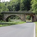 Bahnbrücke in Edle Krone<br />Gleich geht es am anderen Ufer über das Fundament der Brücke zu den Katzentreppen.