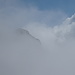 Von der Bergstation Titlis ist der Gipfel zumindest hinter den Wolken zu erahnen