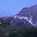 Morgenerwachen bei der Claridenhütte - mit Ausblick zum Gipfel