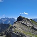 Blick zum nahen Hauptgipfel.