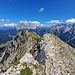 ...die im Vergleich zu dem Gelände an Nord- und Westgipfel jedoch unproblematisch sind....
