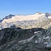 der fantastische Blick von der Cap. Cristallina auf den Basodino