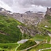 Ein Aussichtspunkt oberhalb der Sommerbergalm bietet diesen Ausblick Richtung Hintertuxer Gletscher, den wir von einem Besuch im Winter vor langer Zeit kannten.