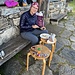 Frühstück vor der Hütte