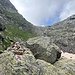 wir steigen hinauf zum ersten Sattel auf ca. 2420 m