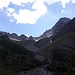 Blick von der Weggabelung zum unteren Teil des Aufstieges.