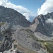 Im Abstieg mit Blick zur Grünsteinscharte. Rechts der Ostgrat zum Grünstein. Links der Grat zur Westlichen Griesspitze. Auch so ein Ziel. 