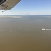 Es macht immer Spaß, übers Wattenmeer zu fliegen. Der große Kahn ist übrigens die Wangerooger Inselfähre.