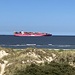 Endlich mal ein einigermaßen dicker Pott - die "ONE TRITON" - laut Internet gerade unterwegs von Antwerpen nach Wilhelmshaven.<br />Eine Woche später, während ich diesen Bericht fertigstelle, befindet sich der Kahn schon wieder mitten auf dem Atlantik...