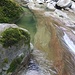 jede Schwelle ein Becken