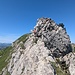 Ausgesetzte Kraxelei im Anschluss der kleinen Rinne