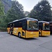 wir steigen in den Bus