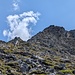 Wieder unten im grünen Bereich bei der Holzstange auf 2600 m.